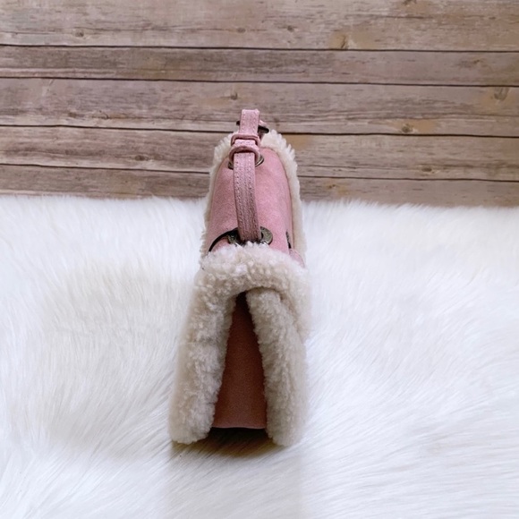 UGG Heritage Crossbody Suede Bag In LA Sunset - Picture 5 of 10